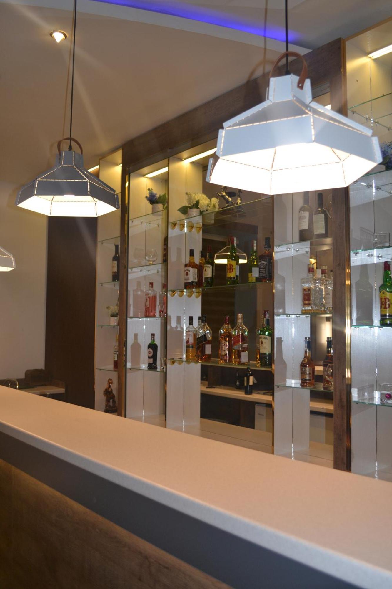 Atyraū Tengri Hotel מראה חיצוני תמונה
