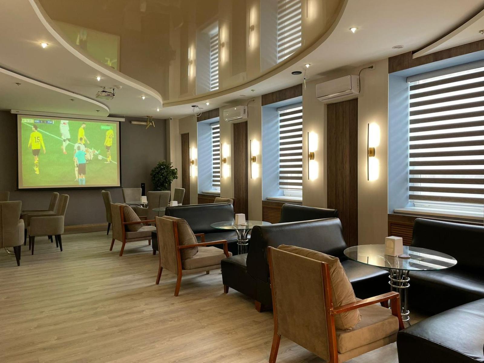 Atyraū Tengri Hotel מראה חיצוני תמונה