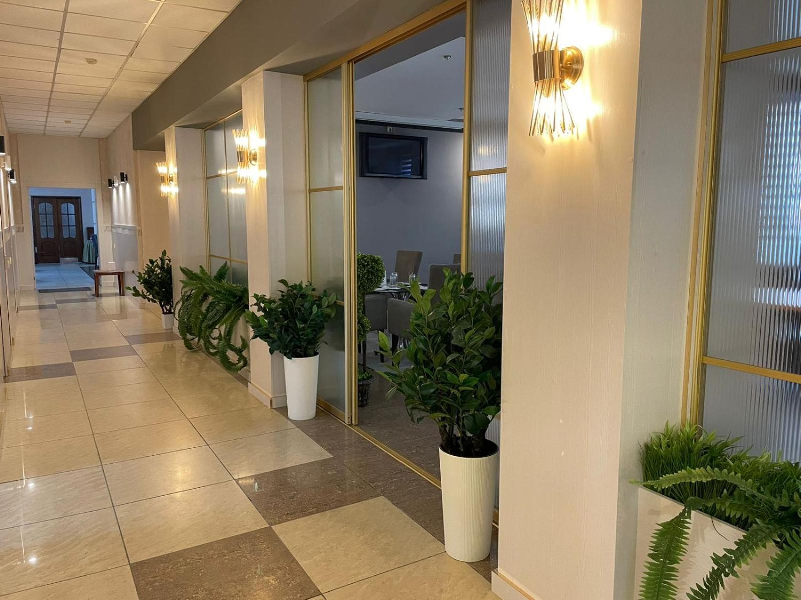 Atyraū Tengri Hotel מראה חיצוני תמונה