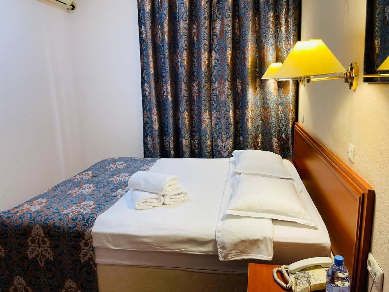 Atyraū Tengri Hotel מראה חיצוני תמונה